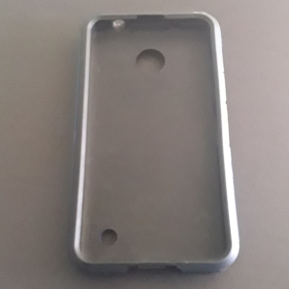 Phone case - Picture 2 of 4